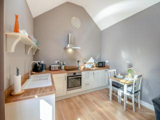 Ling At Holly House - Uk44468 - 2