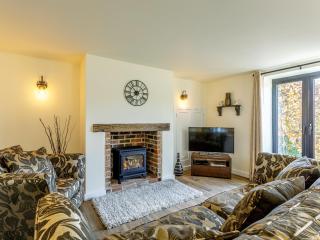 Cottage Est - Ukc4432 - 0