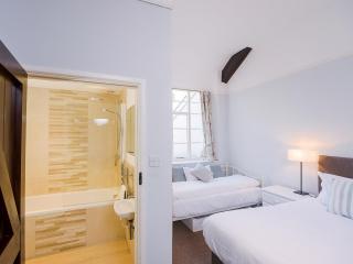 Corner Cottage - Ukc4962 - 6