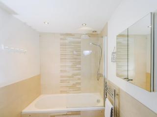 Corner Cottage - Ukc4962 - 4