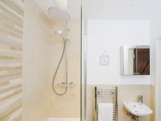 Corner Cottage - Ukc4962 - 3