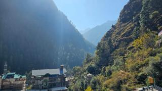 Pahadi Rovers Cafe and Homestay - 3