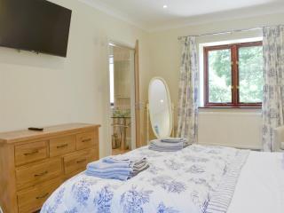 The Oaks - Uk11270 - 3