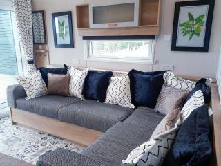 Lake Vyrnwy Luxury Pod - 2