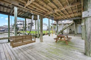 Bayside Retreat Bring your boat private boat ramp at this fabulous bayfront home - 6