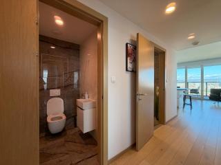 City view from 30. floor, parking price included - 7