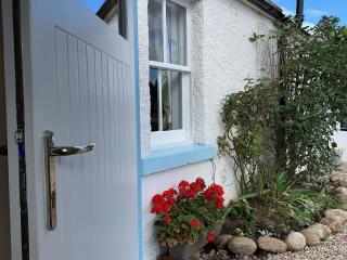 Ploughmans Cottage-Uk7346 - 9