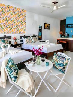 Beach 6 Min Walk, 2 Blue Flag Beaches 10 Min, Kitchen, WiFi, AC, 1BR King, Double & 2BR Duplex, Sleeps 2-8, Free Bikes & Beach Chairs - 0