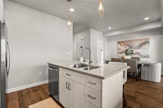3BR Townhouse in the heart of Draper Utah - 1