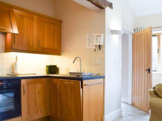 The Coach House - Ukc4700 - 4