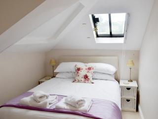 Trinity Apartment 7-Ukc1530 - 2