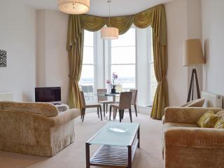 Apartment 8-Ukc36 - 0