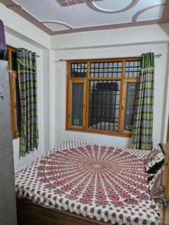 Sukamal Kunj The Himalayan Heritage Home stay - 9