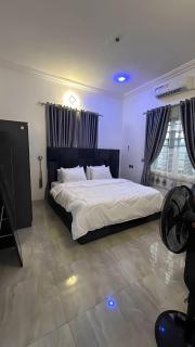 KcMoni Short-let Apartment - 3