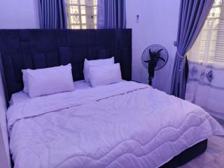 KcMoni Short-let Apartment - 1