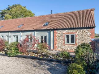 The Hen House - Ukc3677 - 0