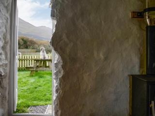 Stables - Ukc4680 - 4