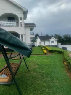 WHITE HOUSE Holiday Home, Karatina - 4