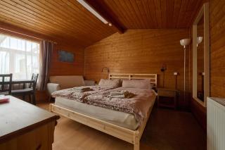Onebnb Gästehaus mit Terrasse Nähe BER Flughafen Adlershof WISTA Treptow - 9