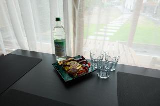 Onebnb Gästehaus mit Terrasse Nähe BER Flughafen Adlershof WISTA Treptow - 4