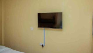 Mustard Studio With Free W-IFI And Parking - 8