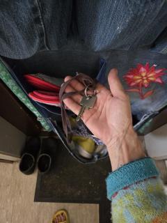 Zweibettzimmer in einer Wohnung mit Katzen - 5