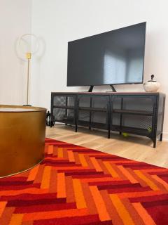Spacious Home for 8 15 Min to Downtown MTL - 8