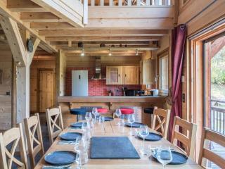 Chalet Pestel - 10 people - incredible view and fireplace - By Cozee Rentals - 4
