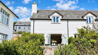 Orchard Cottage - Walking distance of the river, charming sunny patio, quiet location - 7