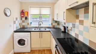 Orchard Cottage - Walking distance of the river, charming sunny patio, quiet location - 1