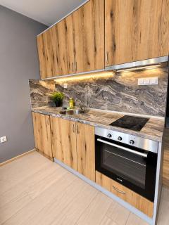 OBSIDIAN Residence - 2