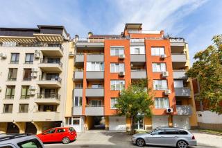 Blue & Bloom - 2BR Near Old Town by Flat Manаger - 4