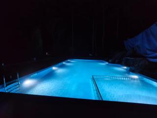 Nature Cave Villa with Swimming Pool - Mamalakandam - 8