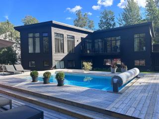Modern villa with pool in southern Lidingö - 8