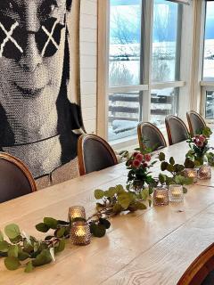 Luxury Lodge, 10 Bdr, Spa, Gym and Game Room - 4