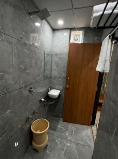Hotel Ravi Palace - 2
