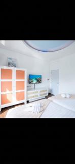 Luxury 4-Bedroom Pool Villa 3-Storey Walk to Jomtien Beach - 2