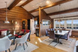 TH615 stunning chalet, ski in, ski out in Trysil - 7