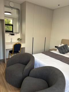 Tricabel Villa 3 Executive Studio Suite - 9