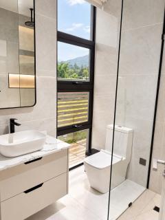 Tricabel Villa 3 Executive Studio Suite - 5