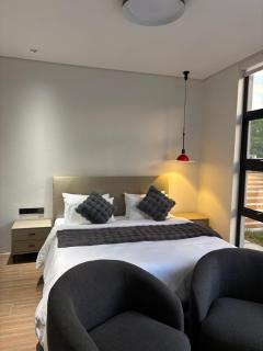 Tricabel Villa 3 Executive Studio Suite - 1