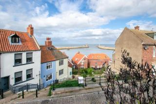 2 Bed in Whitby oc-w014 - 0