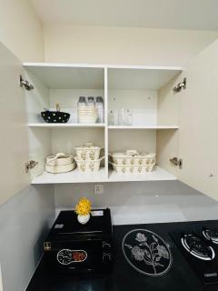 Luxury Urban Escape 1BHK Near Lyallpur Galleria - 5