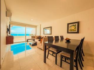 Ocean view-2 bedrooms-Pool-2 min to the beach-Historic center - 0