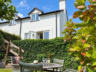 Primrose Cottage - South facing cottage in the heart of Dittisham - 5