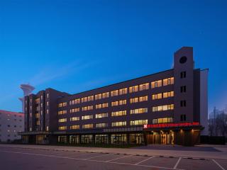 Hilton Garden Inn Beijing Asian Games Village - 9