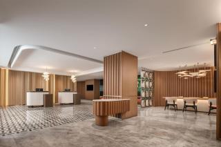 Hilton Garden Inn Shenzhen Luohu Port - 2