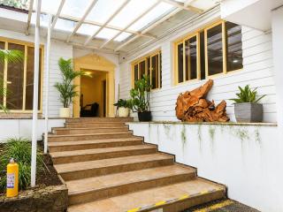 Casa Bella Vida Spacious Home in Medellín - 9