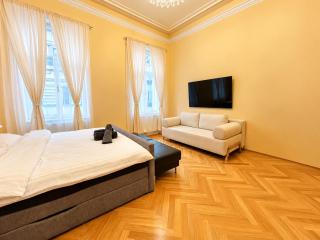 Central Apartment for Three near Prater - 1