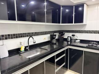 Apto elegante, 1erpiso, aire, parqueadero, piscina - 7